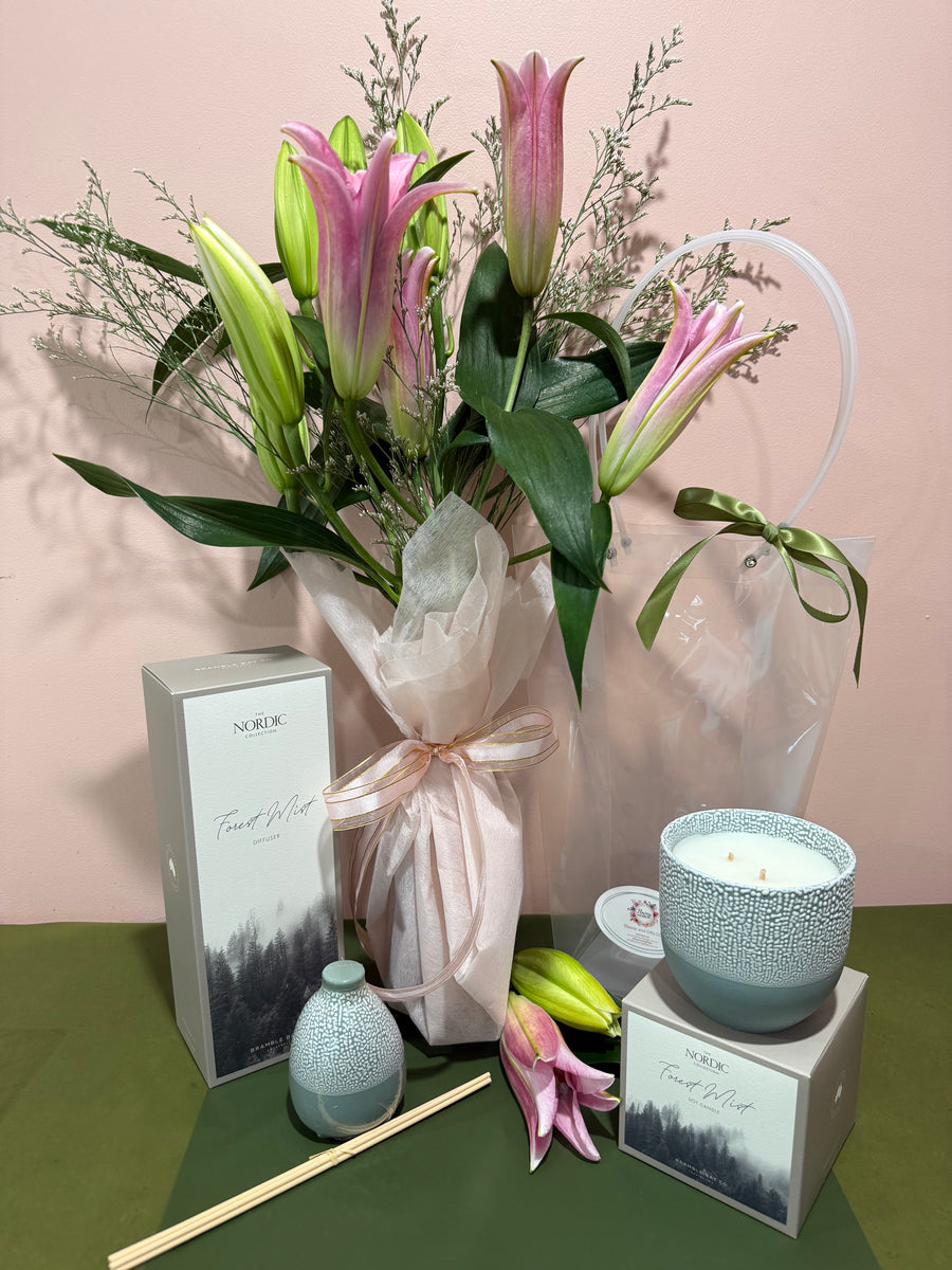 Loving Lilies with Gift Set - Forest Mist